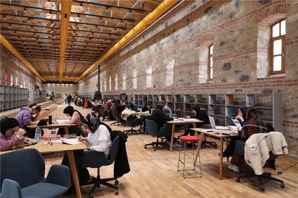 Ağa Han Mimarlık Ödülü Finalisti Rami Kütüphanesi ve Uluslararası Mimarlık Çalışmaları 1 Uluslararası Mimarlık Ödülleri Çerçevesinde Rami Kütüphanesi’nin Yükselişi
