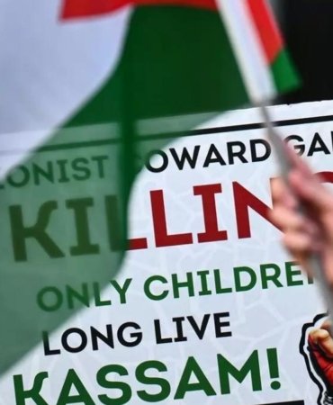 Ankara’da İsrail’in Madleen gemisi saldırısı protesto edildi 5 ankarada-israilin-madleen-gemisi-saldirisi-protesto-edildi-W4142fVJ.jpg