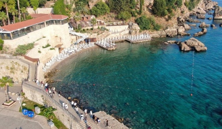 Antalya’da tartışma yaratan plaj ücreti sonrası Valilikten detaylı açıklama 6 antalyada-tartisma-yaratan-plaj-ucreti-sonrasi-valilikten-detayli-aciklama-ag7BCcVH.jpg
