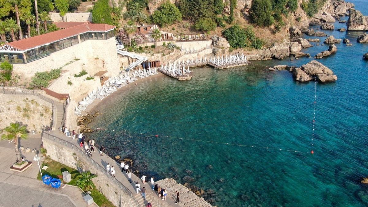 Antalya’da tartışma yaratan plaj ücreti sonrası Valilikten detaylı açıklama 2 antalyada-tartisma-yaratan-plaj-ucreti-sonrasi-valilikten-detayli-aciklama-ag7BCcVH.jpg