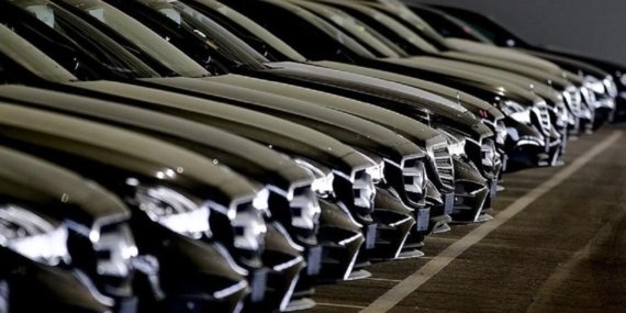 Avrupa’da Otomobil Satışlarında Hibrit Rüzgarı! Elektrikli Araçlar Zirveye Koşuyor