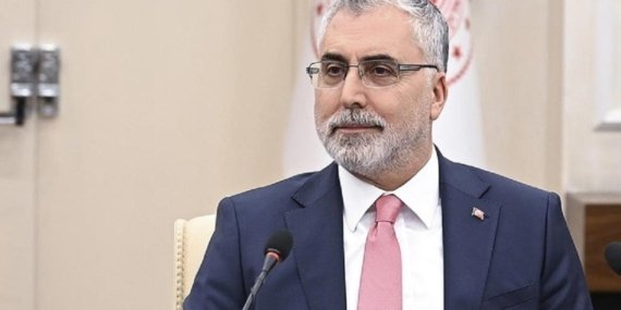 Bakan Işıkhan: Kamu çalışanlarının haklarında tarihi iyileştirmeler yaptık