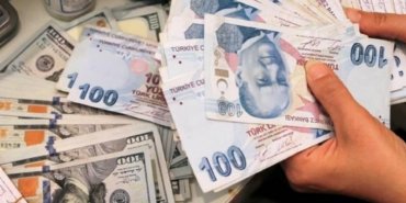 bankacilikta-krediler-artarken-mevduat-ve-kkm-geriledi-PhzXjGAX.jpg