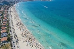 bayramda-cesmeye-akin-ettiler-ilica-plaji-ve-alacati-giselerinde-yogunluk-yasandi-qPlK78VX.jpg