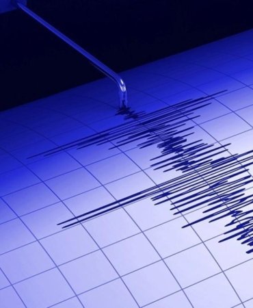 Bingöl’de gece yarısı deprem paniği yaşandı 10 bingolde-gece-yarisi-deprem-panigi-yasandi-nddrJuKq.jpg
