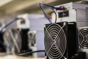 Bitcoin Devinden Çarpıcı Hamle! Coinbase’ten 130 Milyon Dolarlık Kredi Aldılar, Hisseler Uçuşa Geçti 6 bitcoin-devinden-carpici-hamle-coinbaseten-130-milyon-dolarlik-kredi-aldilar-hisseler-ucusa-gecti-2lTrqmyR.jpg
