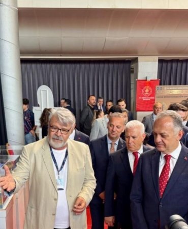 Bursa'da Kültür ve Sanatın Zirve Noktası: Türkiye Kültür Yolu Festivali'nin 5. Durağı 4 bursada-kultur-ve-sanatin-zirve-noktasi-turkiye-kultur-yolu-festivalinin-5-duragi-qO3ndpqT.jpg