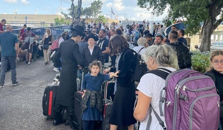 buyuk-savas-mi-basliyor-abdnin-ardindan-asya-ulkeleri-de-harekete-gecti-WtuQeLvp.jpg
