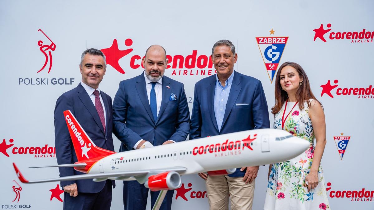 Corendon Airlines, Polonya’da Sporun Yeni Gücü Oldu! Futbol ve Golf Sahalarında Aynı Anda Yerini Aldı 2 corendon-airlines-polonyada-sporun-yeni-gucu-oldu-futbol-ve-golf-sahalarinda-ayni-anda-yerini-eXrYXGW8.jpg