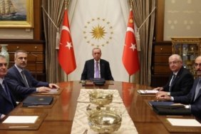 Cumhurbaşkanlığı'nda kritik güvenlik zirvesi 5 cumhurbaskanliginda-kritik-guvenlik-zirvesi-DHKL7JMp.jpg
