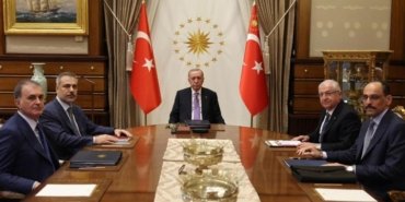 cumhurbaskanliginda-kritik-guvenlik-zirvesi-DHKL7JMp.jpg