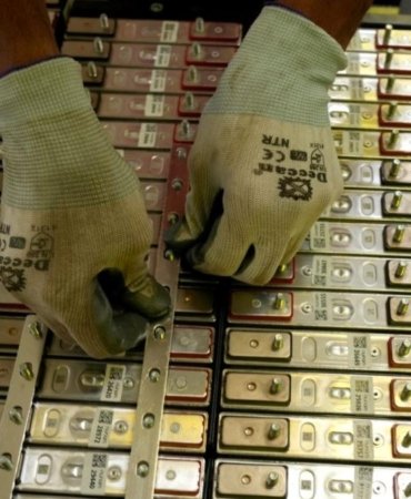 Elektrikli Araç Bataryalarının Geleceği: Geri Dönüşüm ve Yeniden Kullanım Stratejileri 5 elektrikli-arac-bataryalarinin-gelecegi-geri-donusum-ve-yeniden-kullanim-stratejileri-sNRn7MBg.jpg