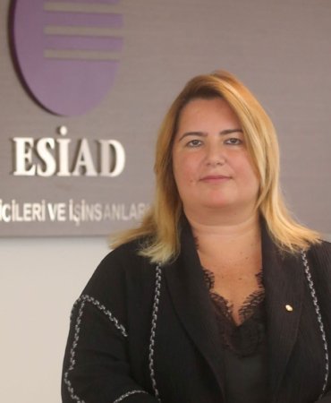 BYD’nin Manisa Fabrikası, İzmir’in Yapay Zekâ Vizyonuna Yön Veriyor 2 Sibel Zorlu - ESİAD