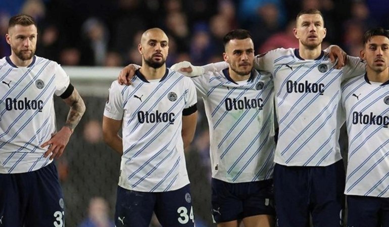 fenerbahce-filip-kostic-ile-yollarini-ayirdi-ZiXKeL4w.jpg