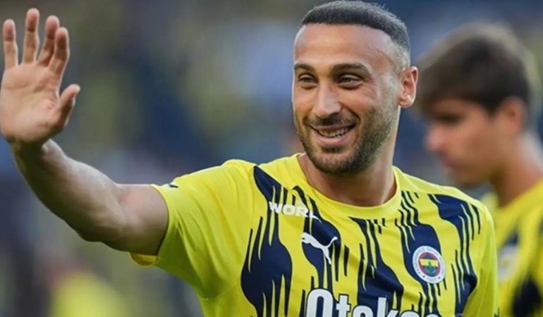 Fenerbahçe'de kadroda düşünülmeyen Cenk Tosun'a Süper Lig'den sürpriz talip! Samsunspor devrede 11 fenerbahcede-kadroda-dusunulmeyen-cenk-tosuna-super-ligden-surpriz-talip-samsunspor-devrede-JOiCDjr8.jpg