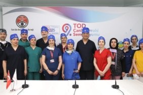 Göz hekimleri Ankara’da dört gün boyunca 70 ameliyatı canlı yayında gerçekleştirecek 1 goz-hekimleri-ankarada-dort-gun-boyunca-70-ameliyati-canli-yayinda-gerceklestirecek-lkq76Z2B.jpg