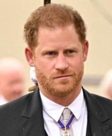 Harry ve Meghan Markle'ın Pasaport Gecikmesi ve Kraliyet Mücadeleleri 2 harry-ve-meghan-marklein-pasaport-gecikmesi-ve-kraliyet-mucadeleleri-uCMFvyJD.jpg