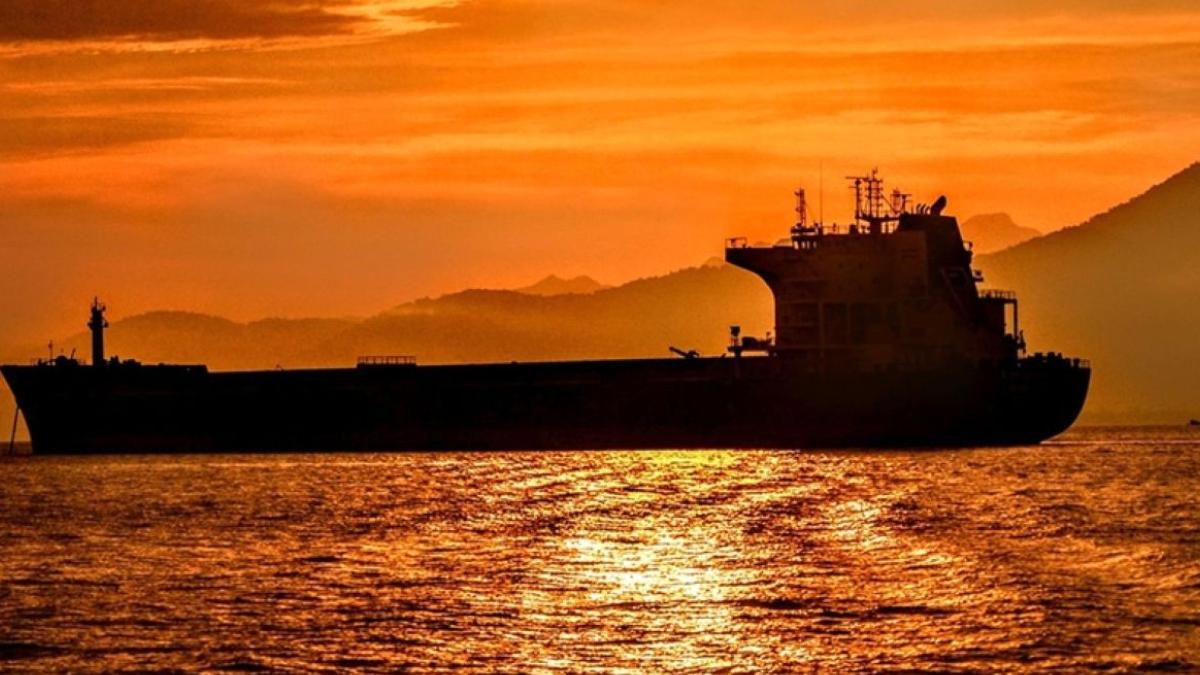 Hürmüz Boğazı'ndaki tansiyon tanker piyasasını vurdu, fiyatlar %145’e yakın arttı 2 hurmuz-bogazindaki-tansiyon-tanker-piyasasini-vurdu-fiyatlar-145e-yakin-artti-KbZQ7X9G.jpg