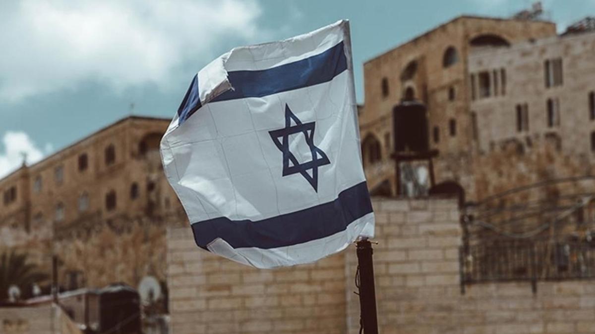 İsrail'de Hayat Normale Dönüyor mu? İran Saldırıları Sonrası Kısıtlamalar Kaldırıldı 2 israilde-hayat-normale-donuyor-mu-iran-saldirilari-sonrasi-kisitlamalar-kaldirildi-vCYrU1WK.jpg