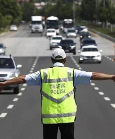 İstanbul’da Trafiğe Dikkat! Üsküdar Sahil Yolu Miting Nedeniyle Saatlerce Kapatılacak 2 istanbulda-trafige-dikkat-uskudar-sahil-yolu-miting-nedeniyle-saatlerce-kapatilacak-OtMU7gI4.jpg