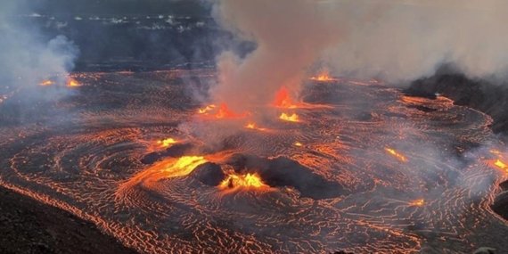 Kilauea Yanardağı yeniden lav püskürttü