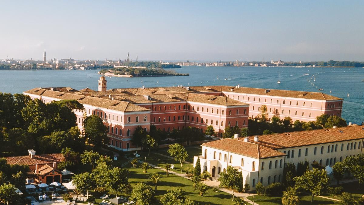 Mandarin Oriental, Venedik’in Tarihi Adasında Lüksün Yeni Dönemini Başlatıyor 2 mandarin-oriental-venedikin-tarihi-adasinda-luksun-yeni-donemini-baslatiyor-iVjzpDja.jpg