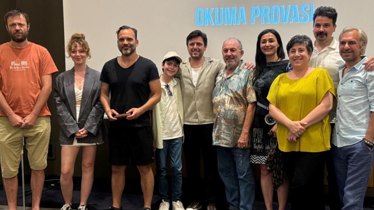 Mehmet Emin Yıldırım'ın 'Kul' Filmi: Yenilikçi Sinema Yolculuğu ve Detaylar 3 mehmet-emin-yildirimin-kul-filmi-yenilikci-sinema-yolculugu-ve-detaylar-EX9Cp8Vy.jpg
