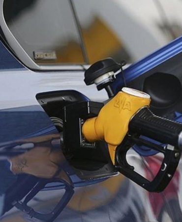 Petrol Düştü, İndirim Yolda! Motorin ve Benzin İçin Tarih Verildi 3 petrol-dustu-indirim-yolda-motorin-ve-benzin-icin-tarih-verildi-pCw6B3Ws.jpg