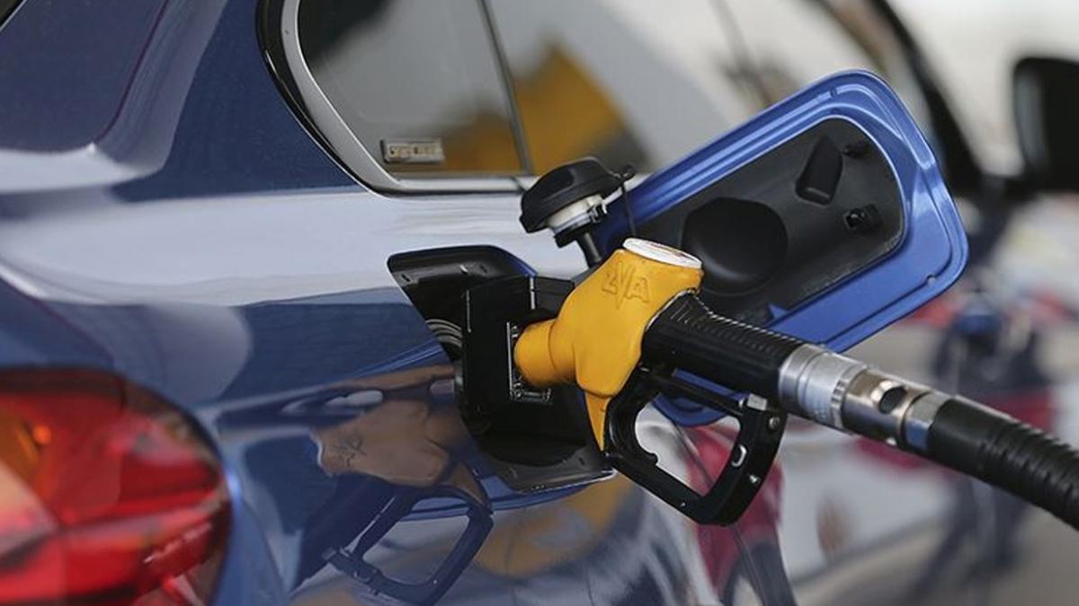 Petrol Düştü, İndirim Yolda! Motorin ve Benzin İçin Tarih Verildi 2 petrol-dustu-indirim-yolda-motorin-ve-benzin-icin-tarih-verildi-pCw6B3Ws.jpg