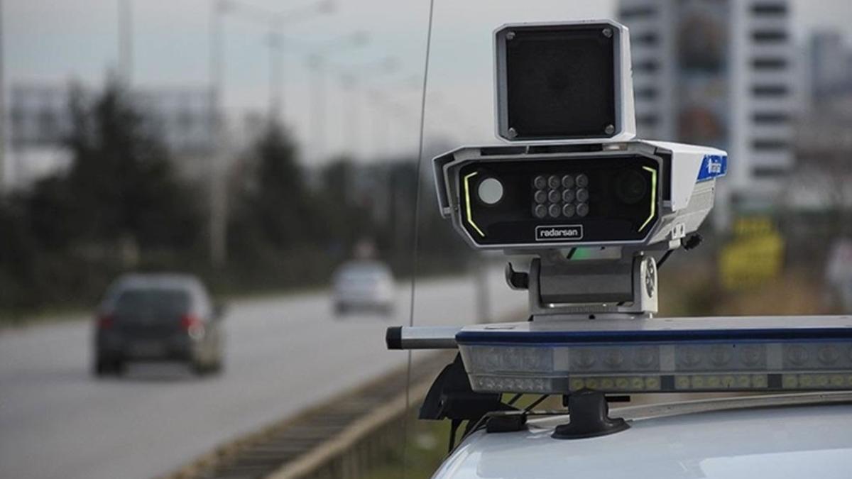 Radar tepkisi siyasetin gündeminde trafik cezalarına yeni zam yolda 2 radar-tepkisi-siyasetin-gundeminde-trafik-cezalarina-yeni-zam-yolda-hGVJmCjk.jpg