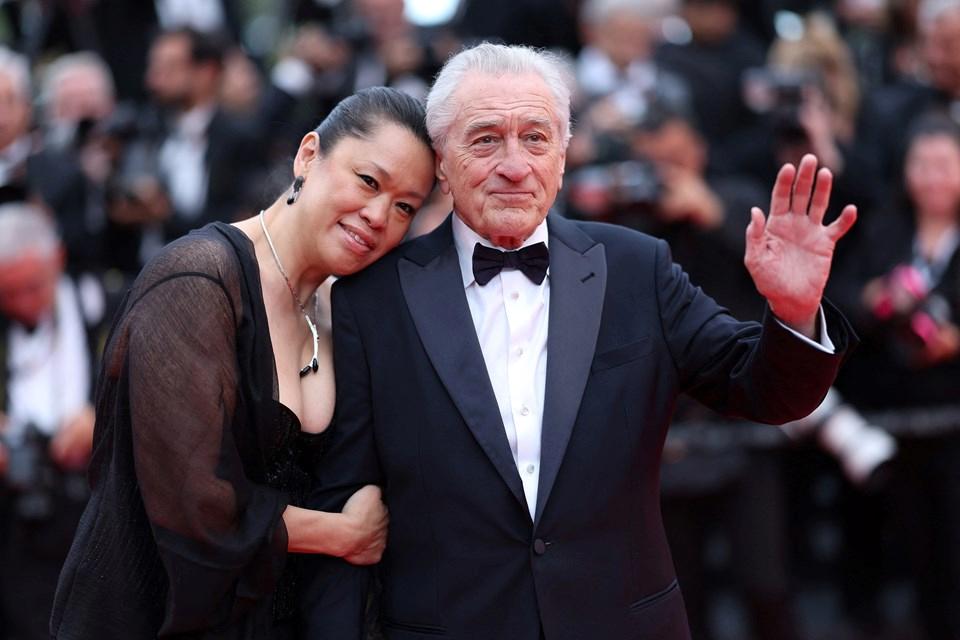 Robert De Niro'nun Yedinci Çocuğu Dünyaya Geldi 2 Genç Anne Tiffany Chen ile Mutluluk Dolu Anlar