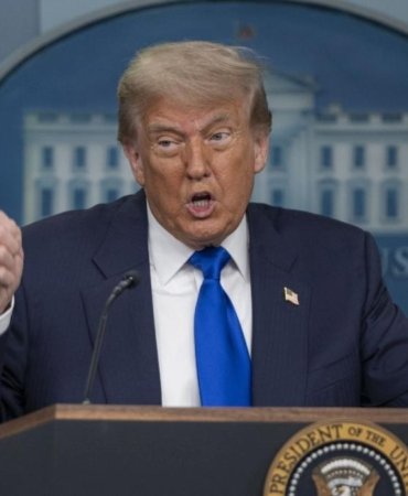 Trump, İran kapasitesini artırırsa yeniden vurabileceklerini söyledi 9 trump-iran-kapasitesini-artirirsa-yeniden-vurabileceklerini-soyledi-YHkUTCR2.jpg