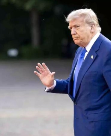 Trump'a Bir Darbe Daha Gelmedi! İran Emri Yüzünden Azil Girişimi Başarısız Oldu 9 trumpa-bir-darbe-daha-gelmedi-iran-emri-yuzunden-azil-girisimi-basarisiz-oldu-3tiij6pC.jpg