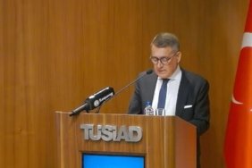 Türkiye ticaret savaşlarından kazançlı çıkabilir mi? TÜSİAD Başkanı’ndan dikkat çeken değerlendirmeler 3 turkiye-ticaret-savaslarindan-kazancli-cikabilir-mi-tusiad-baskanindan-dikkat-ceken-degerlendirmeler-uux7sFUA.jpg