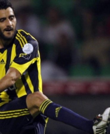44 yaşında futbola doymadı! Eski Fenerbahçeli yıldız 18. kez takım değiştirdi 5 44-yasinda-futbola-doymadi-eski-fenerbahceli-yildiz-18-kez-takim-degistirdi-YSDzFuy7.jpg