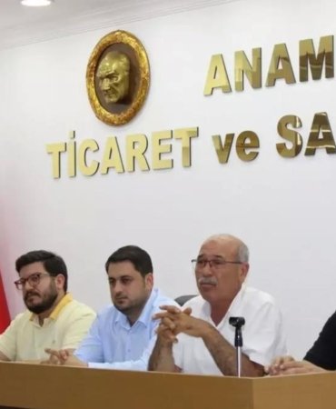 Anamur’da Muz Üreticileri Buluştu 8 anamurda-muz-ureticileri-bulustu-8eurMuri.jpg