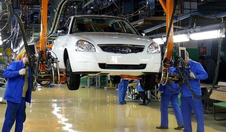 Avtovaz, Yüksek Faiz Oranları ve Çin Rekabeti Nedeniyle Çalışma Günlerini Azaltmayı Düşünüyor 1 avtovaz-yuksek-faiz-oranlari-ve-cin-rekabeti-nedeniyle-calisma-gunlerini-azaltmayi-dusunuyor-kHRWpyxB.jpg