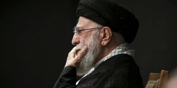 Ayetullah Hamaney Savaştan Bu Yana İlk Kez Halkın Karşısına Çıktı