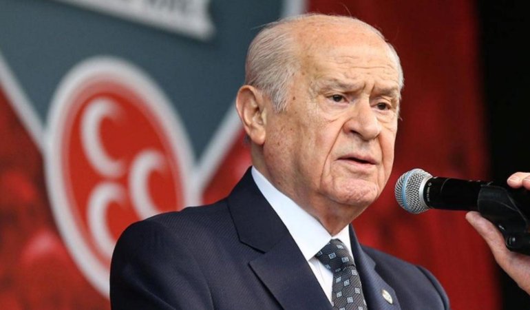 Bahçeli sessizliğini bozdu! PKK’nın silah bırakması sonrası ilk açıklama geldi 6 bahceli-sessizligini-bozdu-pkknin-silah-birakmasi-sonrasi-ilk-aciklama-geldi-I1QAInDg.jpg