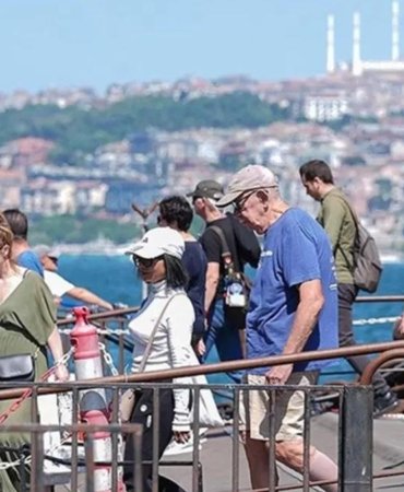 bakan-kurumdan-yurt-geneline-uyari-yarin-basliyor-sicakliklar-6-12-derece-arasinda-artacak-MdSMh1fX.jpg
