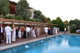 bodrum-loft-almine-rechin-i-was-here-sergisiyle-uluslararasi-sanat-sahnesine-ev-sahipligi-yapiyor-U8lJ6MAV.jpg