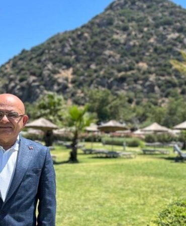 bodrumun-gozde-oteline-surpriz-atama-radisson-collectionin-yeni-genel-muduru-ahmet-dogangun-oldu-apOAMtzh.jpg