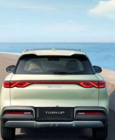 BYD'den fiyat-performans atağı! Akıllı sürüşsüz yeni Yuan Up modeli tanıtıldı 10 bydden-fiyat-performans-atagi-akilli-surussuz-yeni-yuan-up-modeli-tanitildi-7BNbsHIX.jpg