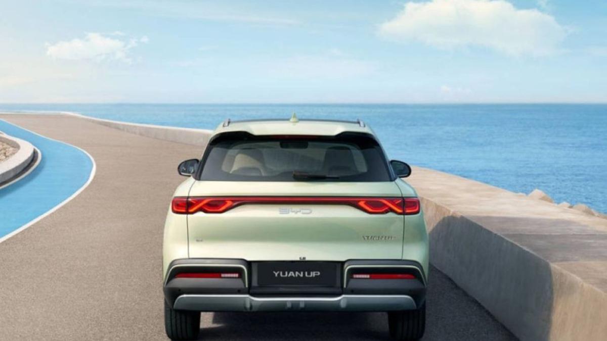 BYD'den fiyat-performans atağı! Akıllı sürüşsüz yeni Yuan Up modeli tanıtıldı 2 bydden-fiyat-performans-atagi-akilli-surussuz-yeni-yuan-up-modeli-tanitildi-7BNbsHIX.jpg