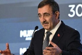 Cevdet Yılmaz’dan yeni anayasa vurgusu: Darbe izlerini silme vakti 4 cevdet-yilmazdan-yeni-anayasa-vurgusu-darbe-izlerini-silme-vakti-FGv8dQkQ.jpg