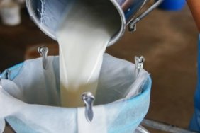 Çiğ süte zam geldi: Üreticiye litre başına 18,35 TL ödenecek 1 cig-sute-zam-geldi-ureticiye-litre-basina-1835-tl-odenecek-CffNzNKP.jpg