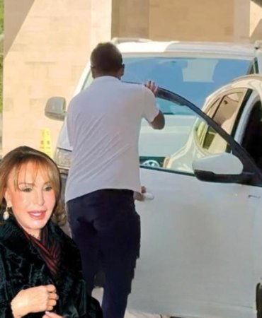 Çiğdem Simavi’den Caroline Koç’a Bodrum’da destek ziyareti 2 cigdem-simaviden-caroline-koca-bodrumda-destek-ziyareti-wNvgviW5.jpg