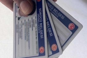 Ehliyet Sahipleri Dikkat! Bu Tarihe Kadar Yenilemeyenlerin Belgesi Geçersiz Sayılacak 1 ehliyet-sahipleri-dikkat-bu-tarihe-kadar-yenilemeyenlerin-belgesi-gecersiz-sayilacak-392xfKnd.jpg