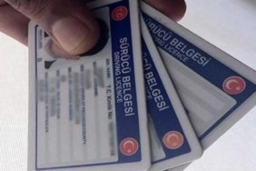 Ehliyetini yenilemeyen yandı! 1 Ağustos’tan sonra 7.438 TL ödemek zorunda kalacaksınız 1 ehliyetini-yenilemeyen-yandi-1-agustostan-sonra-7438-tl-odemek-zorunda-kalacaksiniz-FDFjpMFt.jpg