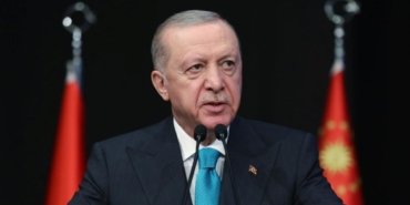 Erdoğan’dan PKK’nın Silah Bırakmasına İlk Yorum: “Hayırlara Vesile Olmasını Diliyorum” 15 erdogandan-pkknin-silah-birakmasina-ilk-yorum-hayirlara-vesile-olmasini-diliyorum-BcPBbJ1T.jpg